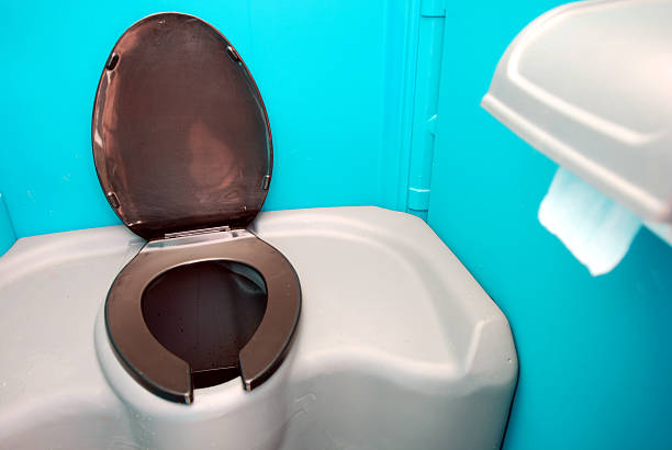 Best Luxury portable toilet rental  in Mcfarland, CA
