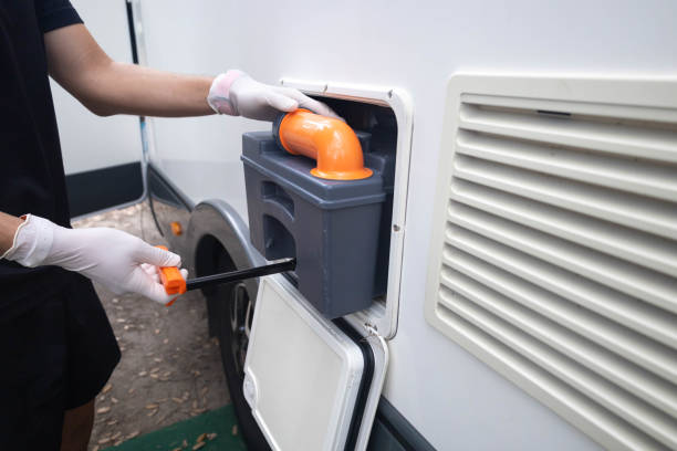 Best Porta potty delivery and setup  in Mcfarland, CA